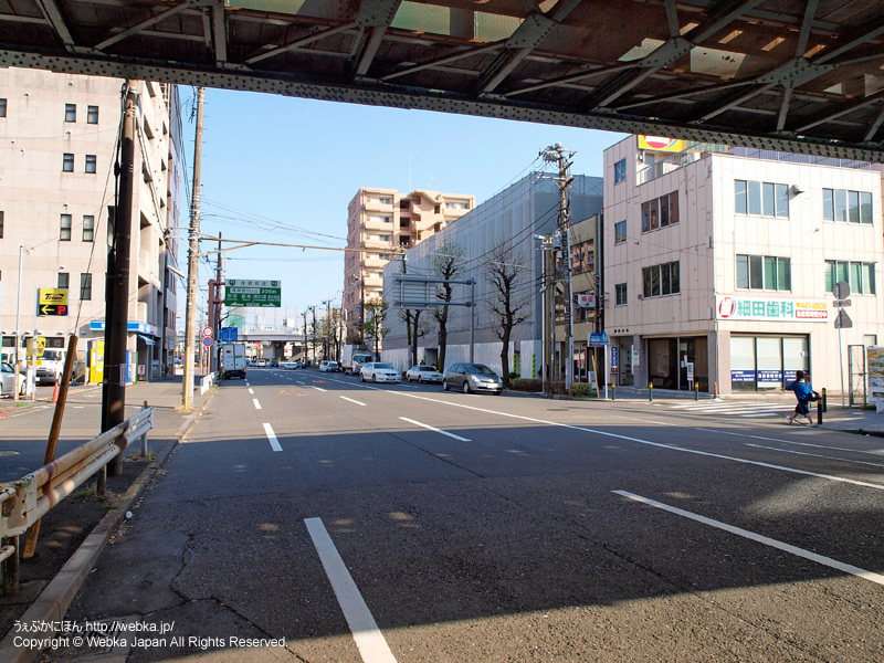 仲木戸駅前の道路 - photo11