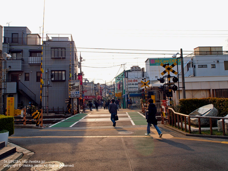妙蓮寺駅前の踏切 - photo11
