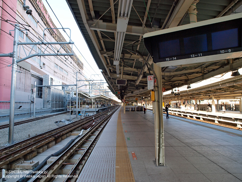 JR横浜駅のホーム - photo5